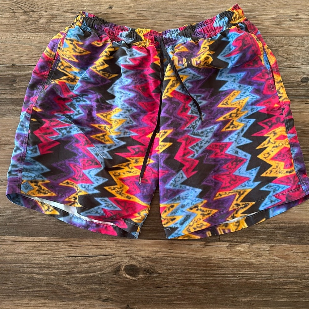 Men’s swim shorts